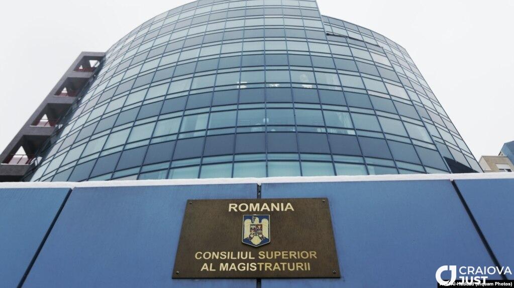 CSM contraatacă! Cât câștigă în realitate un procuror și câte dosare are de soluționat