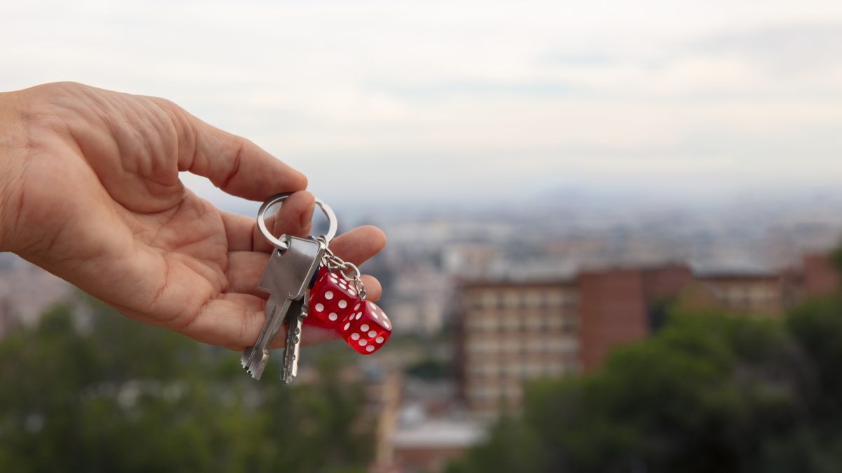 Atenție de la cine vreți să închiriați o locuință! Ce au pățit doi oameni care au răspuns unor anunțuri de pe Facebook